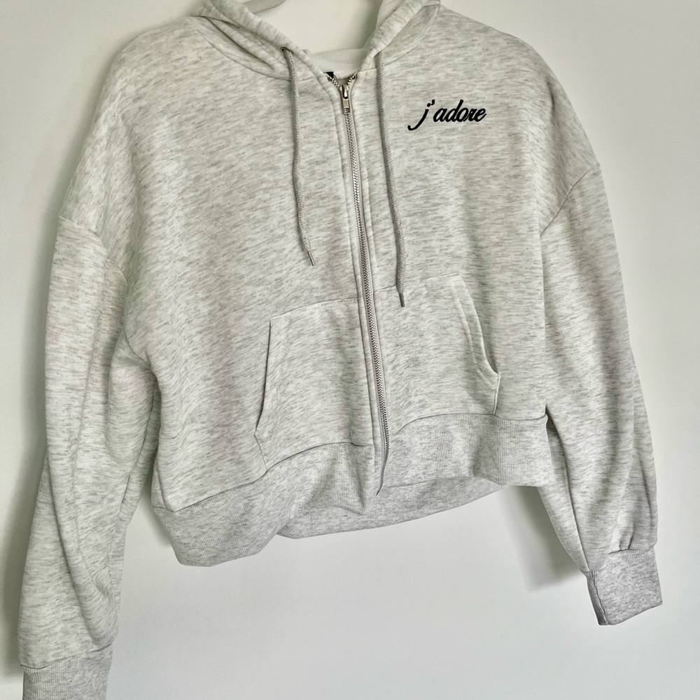 Kohl's Light Gray Hoodie with Pink Embroidery